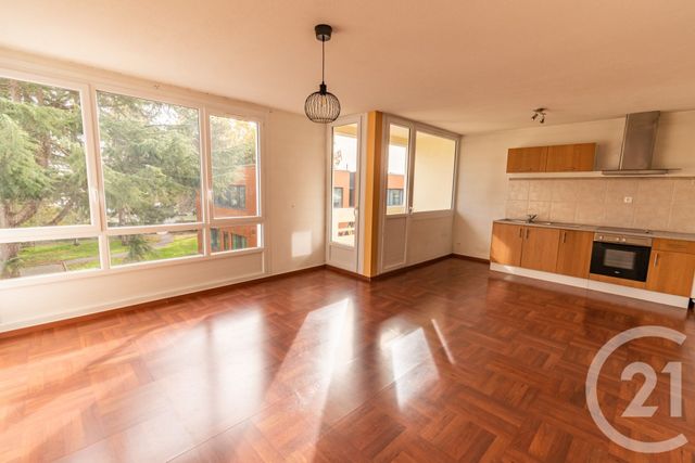 Appartement T3 &agrave; vendre - 3 pi&egrave;ces - 60,50 m2 - Laval - 53 - PAYS-DE-LOIRE
