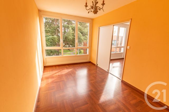 Appartement T3 &agrave; vendre - 3 pi&egrave;ces - 60,50 m2 - Laval - 53 - PAYS-DE-LOIRE