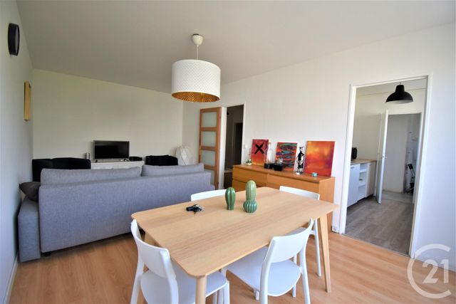 Appartement à louer - 5 pièces - 93,38 m2 - Rennes - 35 - BRETAGNE