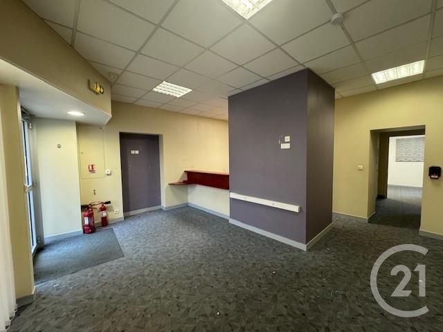 Appartement Local à louer - 2 pièces - 53,42 m2 - St Meen Le Grand - 35 - BRETAGNE