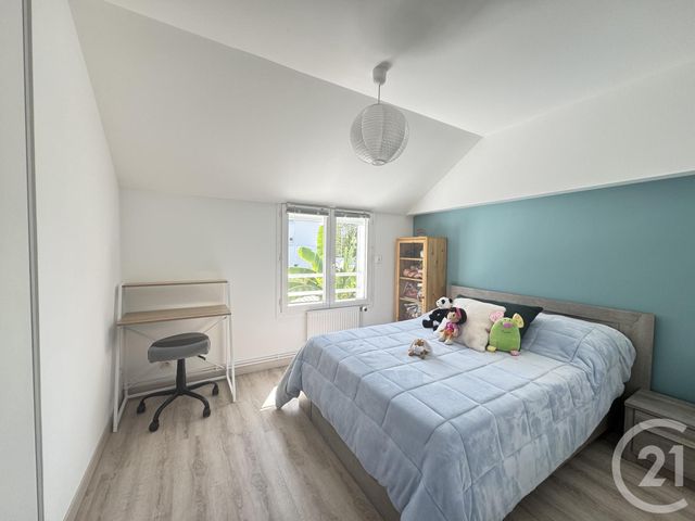 Maison à vendre - 5 pièces - 112 m2 - St Jacques De La Lande - 35 - BRETAGNE