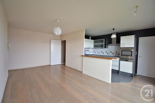 Appartement T3 à louer - 3 pièces - 61,63 m2 - Rennes - 35 - BRETAGNE