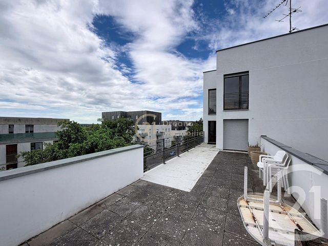 Appartement Duplex &agrave; vendre - 4 pi&egrave;ces - 92,29 m2 - St Jacques De La Lande - 35 - BRETAGNE