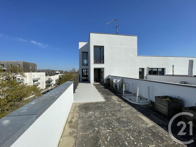 Appartement Duplex à vendre - 4 pièces - 92,29 m2 - St Jacques De La Lande - 35 - BRETAGNE