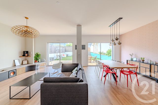 Maison à vendre - 7 pièces - 242 m2 - Rennes - 35 - BRETAGNE