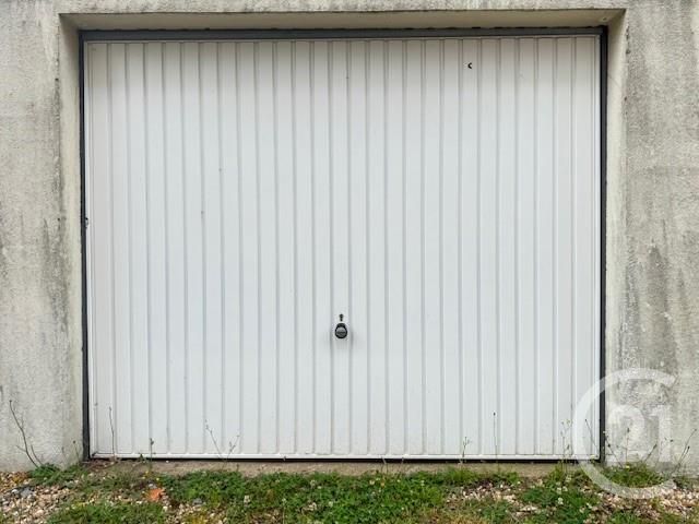 Parking à vendre - 14,30 m2 - St Jacques De La Lande - 35 - BRETAGNE