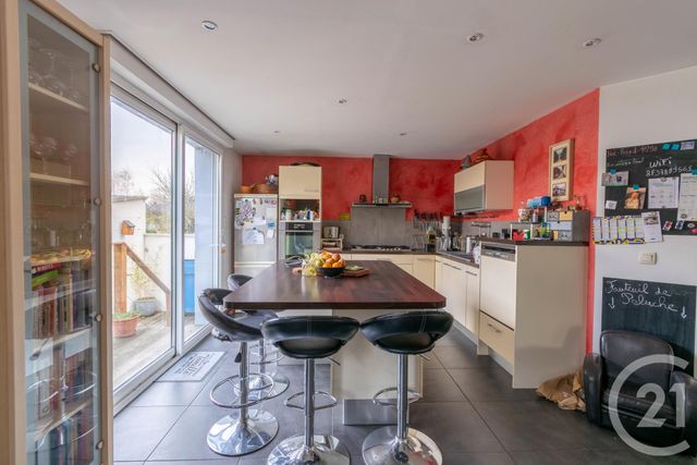 Maison à vendre - 7 pièces - 169 m2 - St Jacques De La Lande - 35 - BRETAGNE