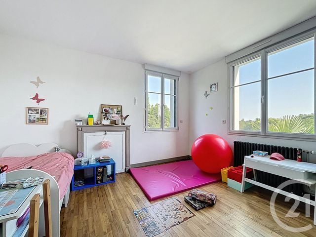 Afficher la photo en grand Maison à vendre - 6 pièces - 144,46 m2 - St Gilles - 35 - BRETAGNE