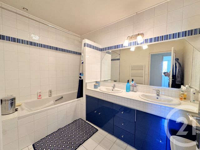 Maison à vendre - 5 pièces - 110,20 m2 - Vern Sur Seiche - 35 - BRETAGNE