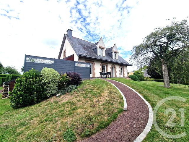 Afficher la photo en grand Maison à vendre - 7 pièces - 165,15 m2 - Talensac - 35 - BRETAGNE