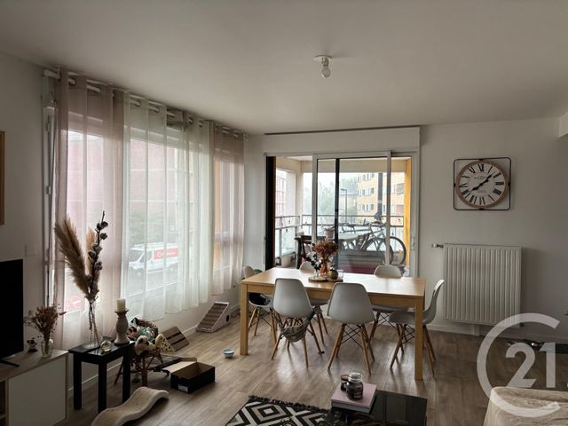 Appartement T4 à vendre - 4 pièces - 81 m2 - St Jacques De La Lande - 35 - BRETAGNE
