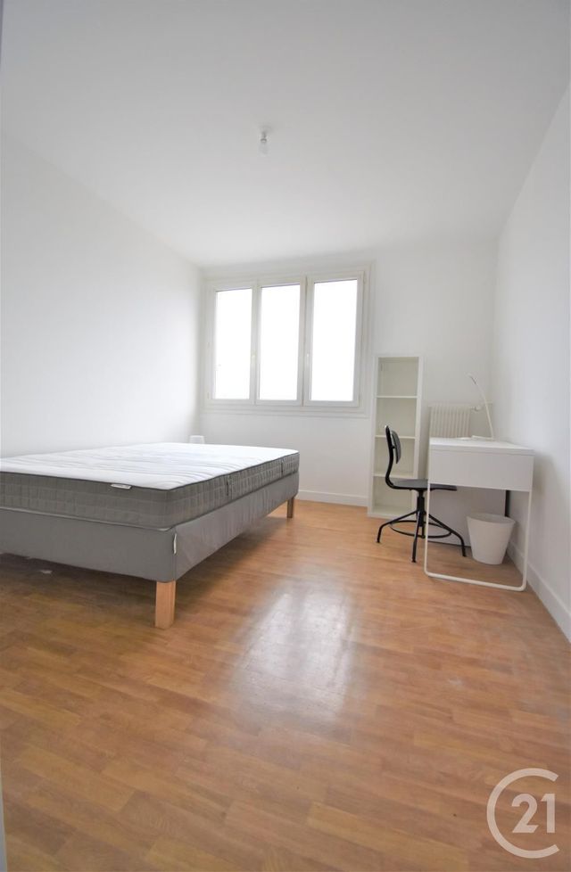 Appartement F4 à louer - 4 pièces - 63 m2 - St Jacques De La Lande - 35 - BRETAGNE