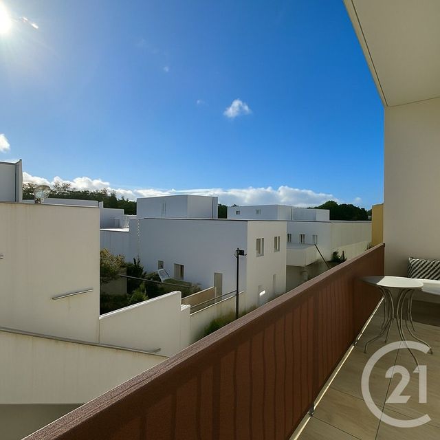 Appartement T4 à vendre - 4 pièces - 77 m2 - St Jacques De La Lande - 35 - BRETAGNE