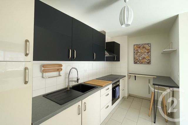 Appartement T4 à vendre ST JACQUES DE LA LANDE