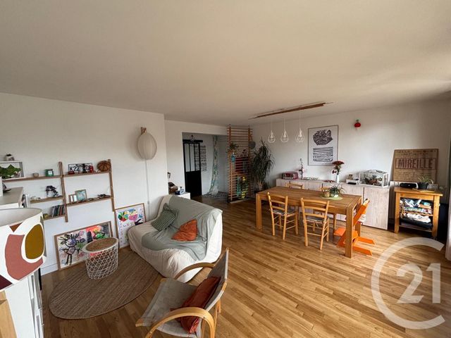 Appartement T4 à vendre ST JACQUES DE LA LANDE