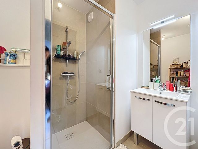 Appartement F1 bis à vendre - 2 pièces - 30,62 m2 - St Jacques De La Lande - 35 - BRETAGNE