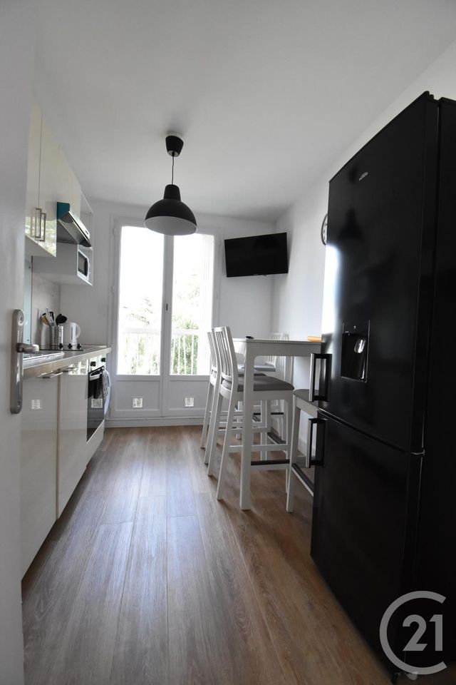 Appartement F4 &agrave; louer - 4 pi&egrave;ces - 67,69 m2 - Rennes - 35 - BRETAGNE