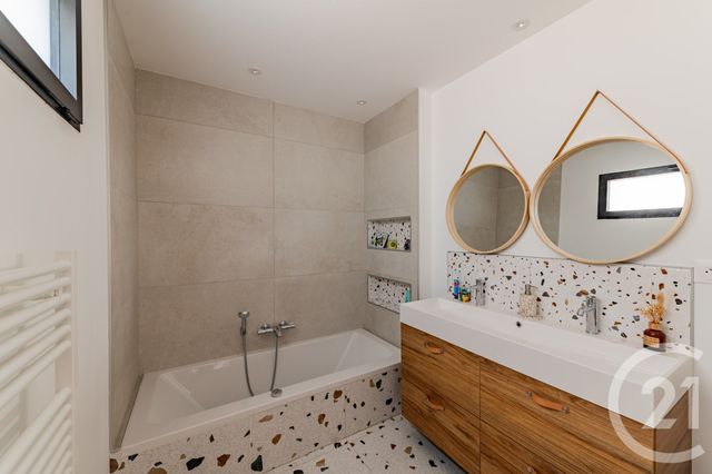 Maison &agrave; vendre - 8 pi&egrave;ces - 168 m2 - Cesson Sevigne - 35 - BRETAGNE