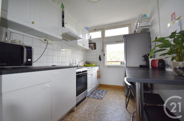Appartement F4 &agrave; louer - 4 pi&egrave;ces - 74,64 m2 - Rennes - 35 - BRETAGNE