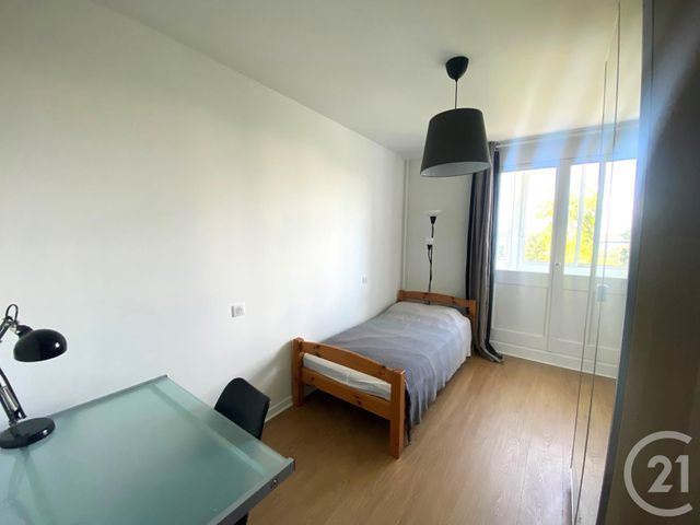 Appartement Chambre &agrave; louer - 5 pi&egrave;ces - 74,15 m2 - Rennes - 35 - BRETAGNE