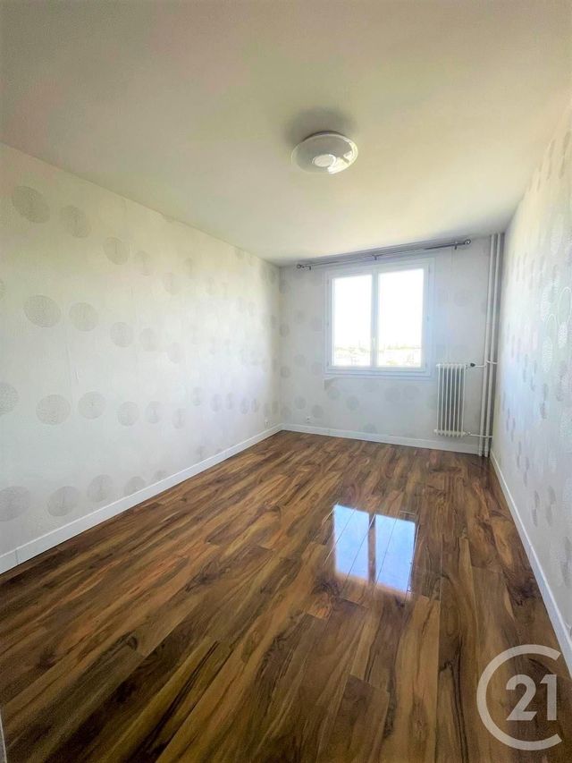 Appartement T3 &agrave; louer - 3 pi&egrave;ces - 57,20 m2 - St Jacques De La Lande - 35 - BRETAGNE