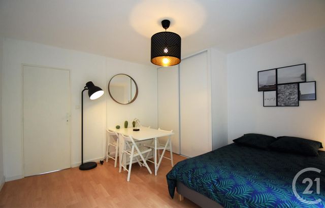Appartement F4 &agrave; louer - 4 pi&egrave;ces - 65,27 m2 - Rennes - 35 - BRETAGNE