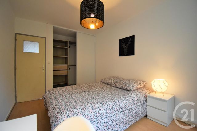 Appartement F4 &agrave; louer - 4 pi&egrave;ces - 65,27 m2 - Rennes - 35 - BRETAGNE