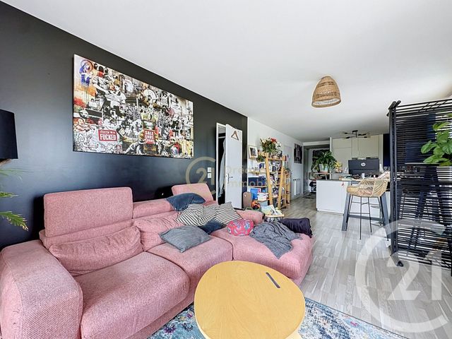 Appartement &agrave; vendre - 3 pi&egrave;ces - 64,81 m2 - St Jacques De La Lande - 35 - BRETAGNE