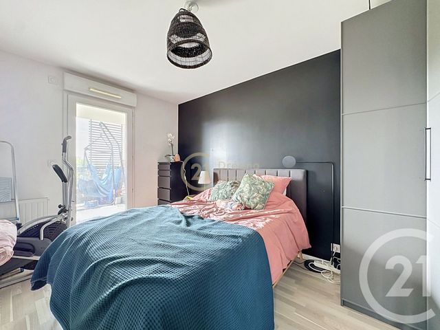 Appartement &agrave; vendre - 3 pi&egrave;ces - 64,81 m2 - St Jacques De La Lande - 35 - BRETAGNE
