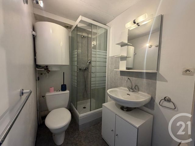 Appartement Duplex &agrave; louer - 2 pi&egrave;ces - 15,44 m2 - Rennes - 35 - BRETAGNE