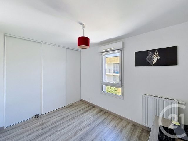Appartement T3 &agrave; vendre - 3 pi&egrave;ces - 63,90 m2 - St Jacques De La Lande - 35 - BRETAGNE