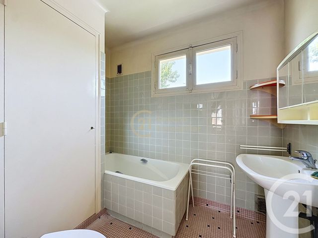 Maison &agrave; vendre - 7 pi&egrave;ces - 108 m2 - St Jacques De La Lande - 35 - BRETAGNE