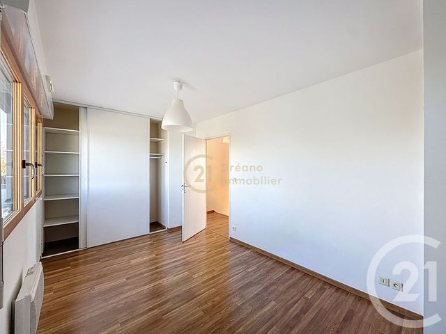 Appartement T4 &agrave; louer - 4 pi&egrave;ces - 74,19 m2 - Noyal Chatillon Sur Seiche - 35 - BRETAGNE