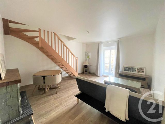 Appartement Duplex &agrave; louer - 3 pi&egrave;ces - 46,69 m2 - Rennes - 35 - BRETAGNE