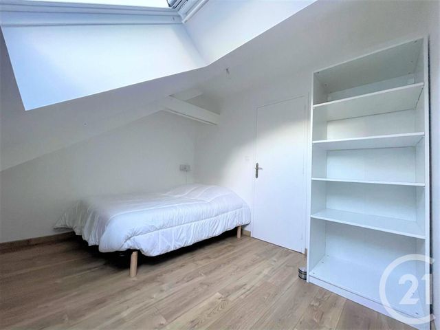 Appartement Duplex &agrave; louer - 3 pi&egrave;ces - 46,69 m2 - Rennes - 35 - BRETAGNE
