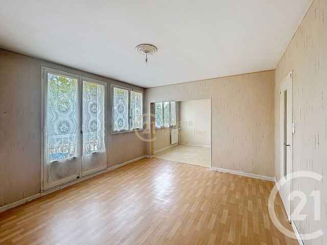 Appartement T4 à vendre ST JACQUES DE LA LANDE