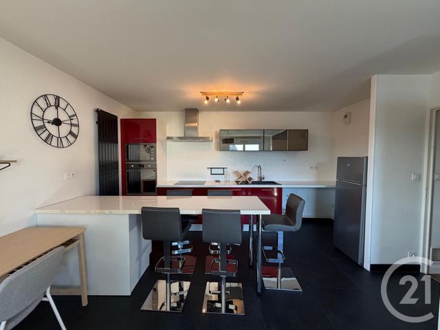 Appartement T2 &agrave; louer - 2 pi&egrave;ces - 44,22 m2 - St Jacques De La Lande - 35 - BRETAGNE