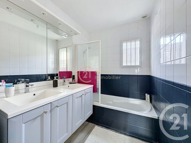 Maison &agrave; vendre - 7 pi&egrave;ces - 130,74 m2 - Chantepie - 35 - BRETAGNE