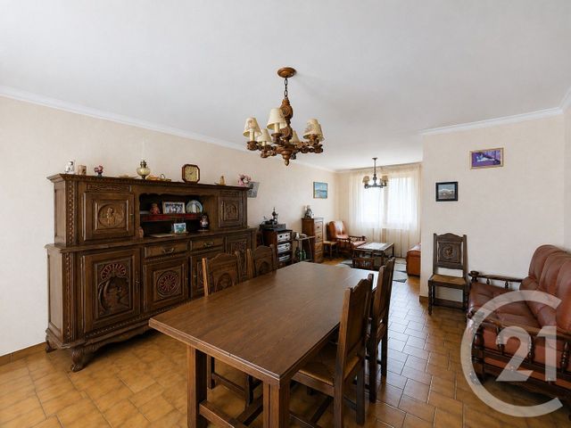 Maison &agrave; vendre - 6 pi&egrave;ces - 120,12 m2 - St Jacques De La Lande - 35 - BRETAGNE