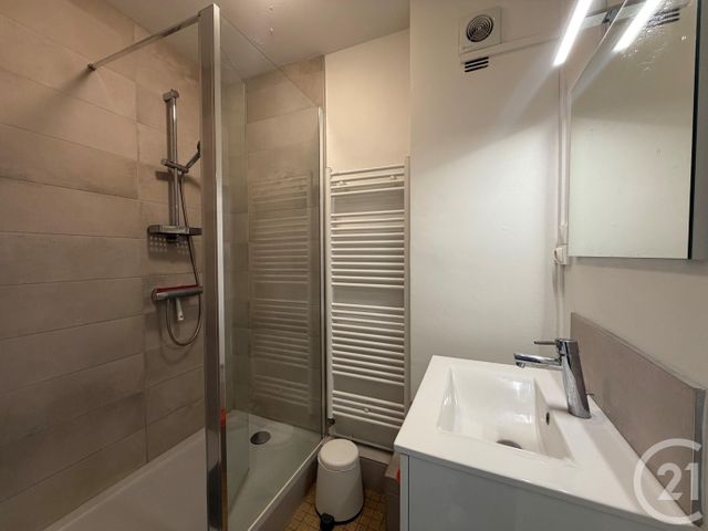 Appartement T3 &agrave; louer - 3 pi&egrave;ces - 55,15 m2 - Rennes - 35 - BRETAGNE