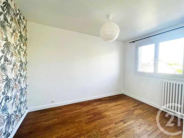 Appartement T4 &agrave; louer - 4 pi&egrave;ces - 64,98 m2 - St Jacques De La Lande - 35 - BRETAGNE