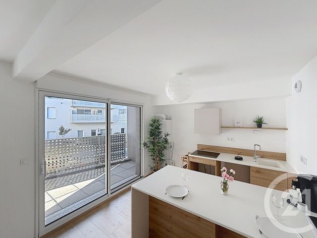 Appartement T3 &agrave; vendre - 3 pi&egrave;ces - 70,40 m2 - St Jacques De La Lande - 35 - BRETAGNE