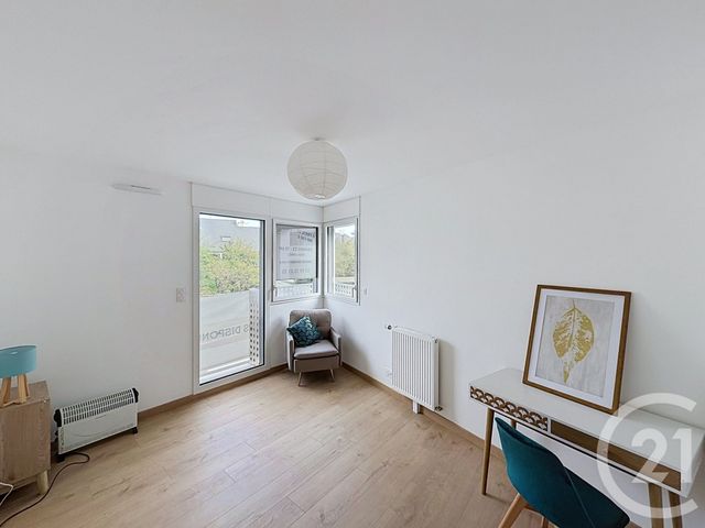 Appartement T3 &agrave; vendre - 3 pi&egrave;ces - 70,40 m2 - St Jacques De La Lande - 35 - BRETAGNE