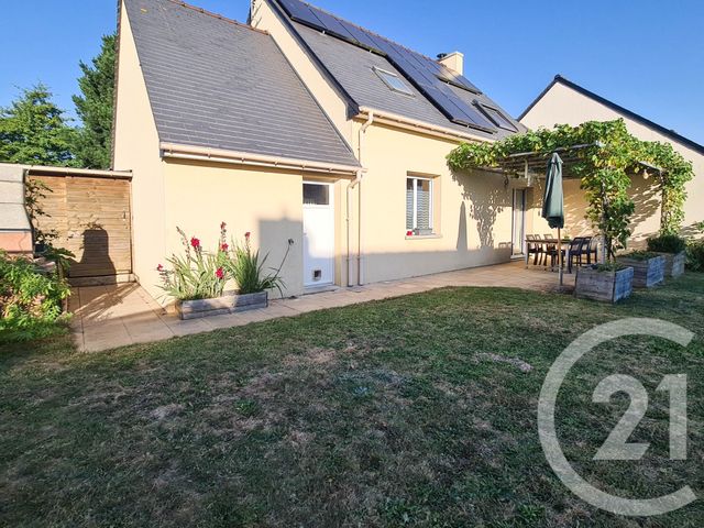 Afficher la photo en grand Maison à vendre - 5 pièces - 100 m2 - Combourg - 35 - BRETAGNE