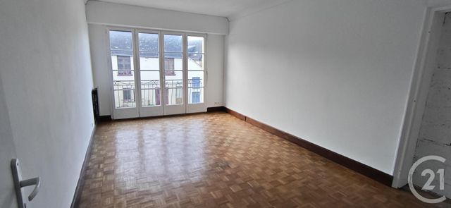 Maison &agrave; louer - 3 pi&egrave;ces - 76,57 m2 - Bazouges La Perouse - 35 - BRETAGNE