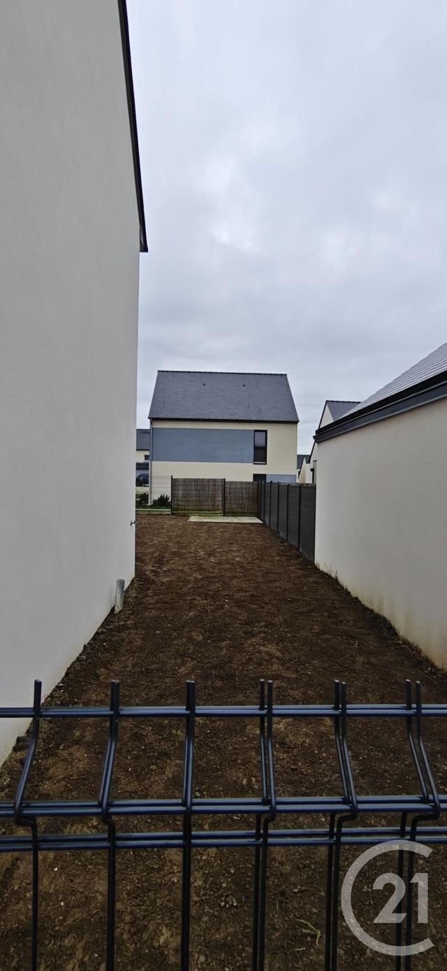 Maison &agrave; louer - 4 pi&egrave;ces - 85 m2 - Combourg - 35 - BRETAGNE
