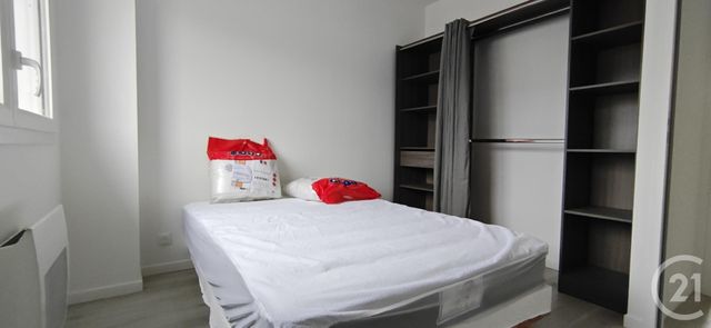 Maison &agrave; louer - 4 pi&egrave;ces - 85 m2 - Combourg - 35 - BRETAGNE