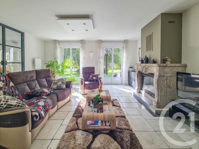 Maison à vendre - 9 pièces - 169 m2 - Combourg - 35 - BRETAGNE