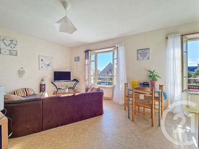 Appartement T3 &agrave; vendre - 3 pi&egrave;ces - 62 m2 - Combourg - 35 - BRETAGNE