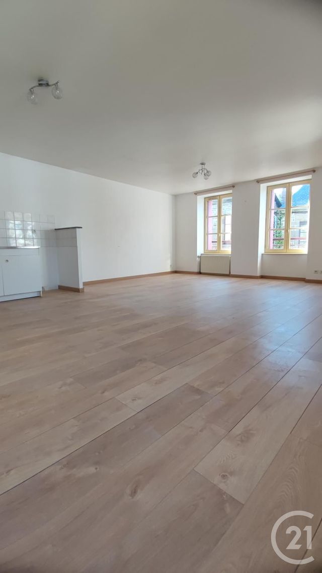 Appartement F3 à louer - 3 pièces - 74 m2 - Combourg - 35 - BRETAGNE